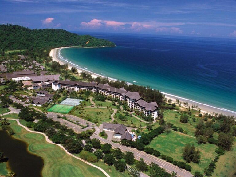 Nexus Resort Karambunai